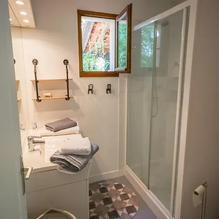 Garden With Ensuite * Saint-Martin-le-Redon