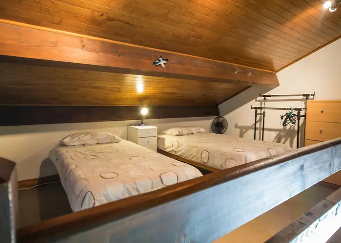 Дом отдыха Garden With Ensuite Saint-Martin-le-Redon